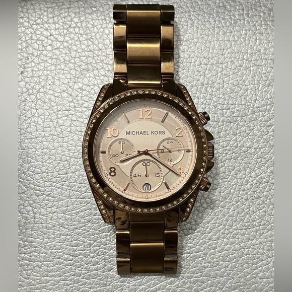 Michael kors women's watch - Picture 1 of 3